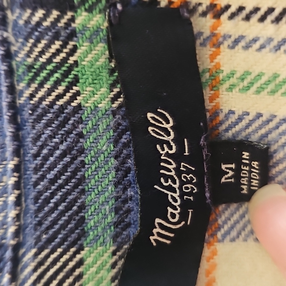 MADEWELL Plaid Button Up Size Medium - Picture 6 of 8